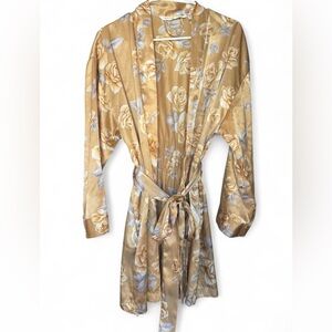 Victoria's Secret Silky Classic Vintage Robe